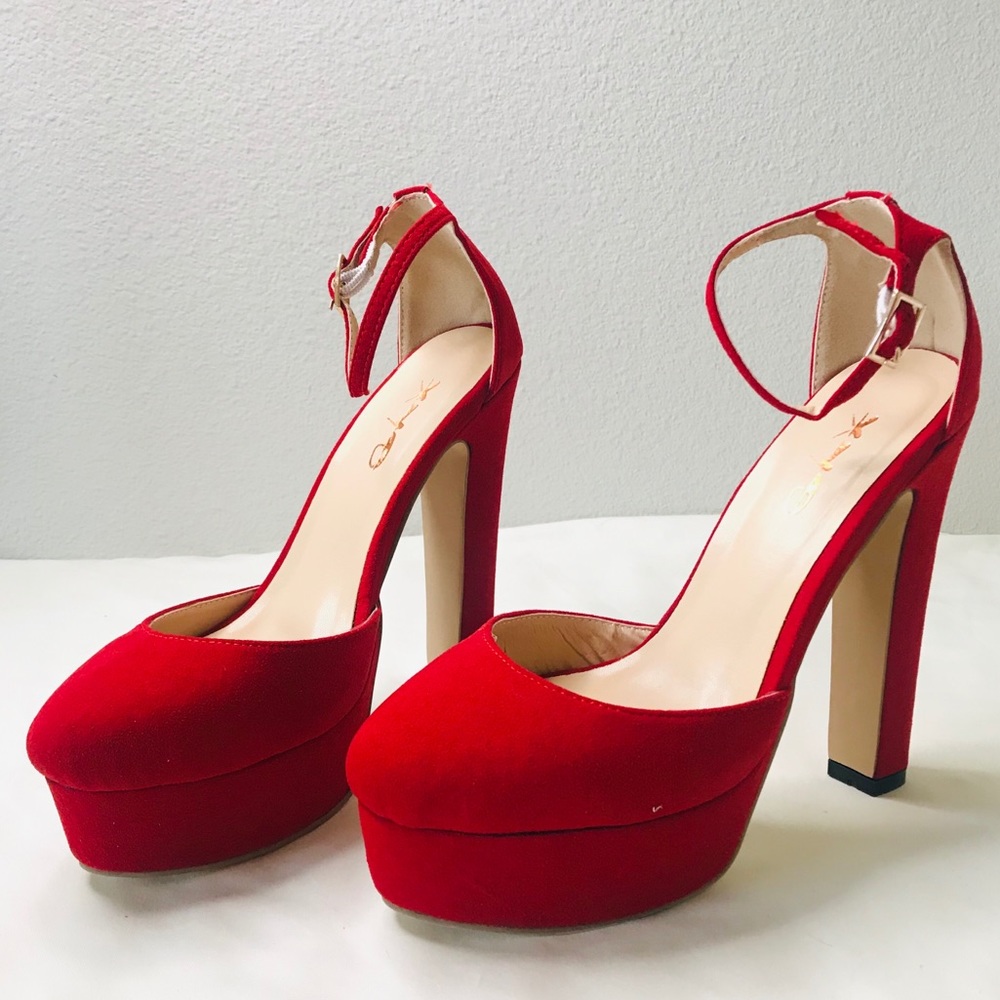 Sexy Platform Sandals Chunky Shoe